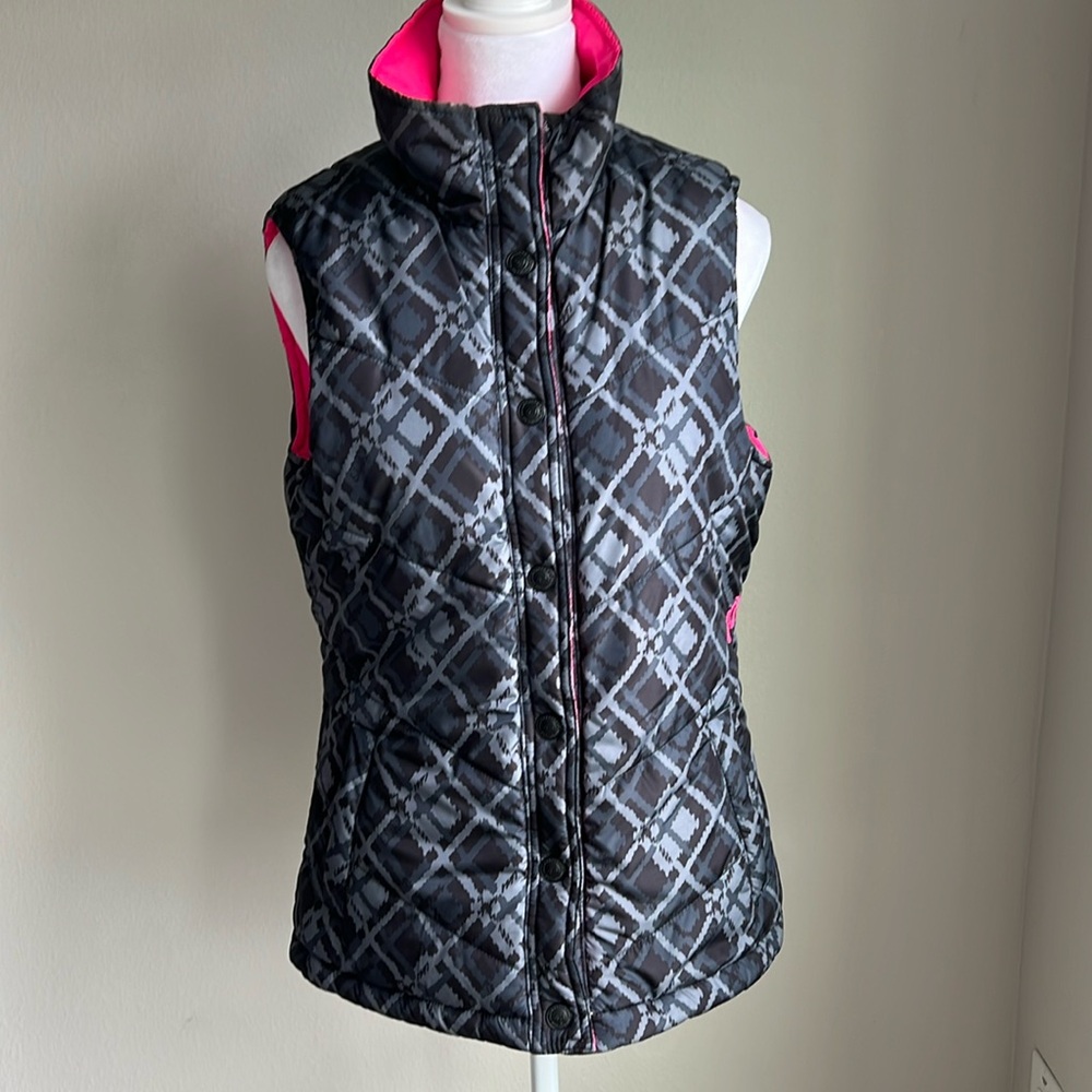 Fox women’s sleeveless,reversible puffer vest